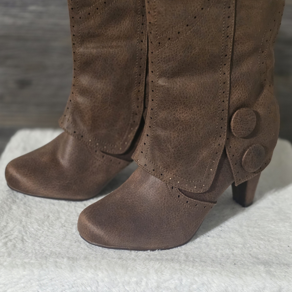 Not Rated Cowgirl Star Brown Western Booties Button Detail New